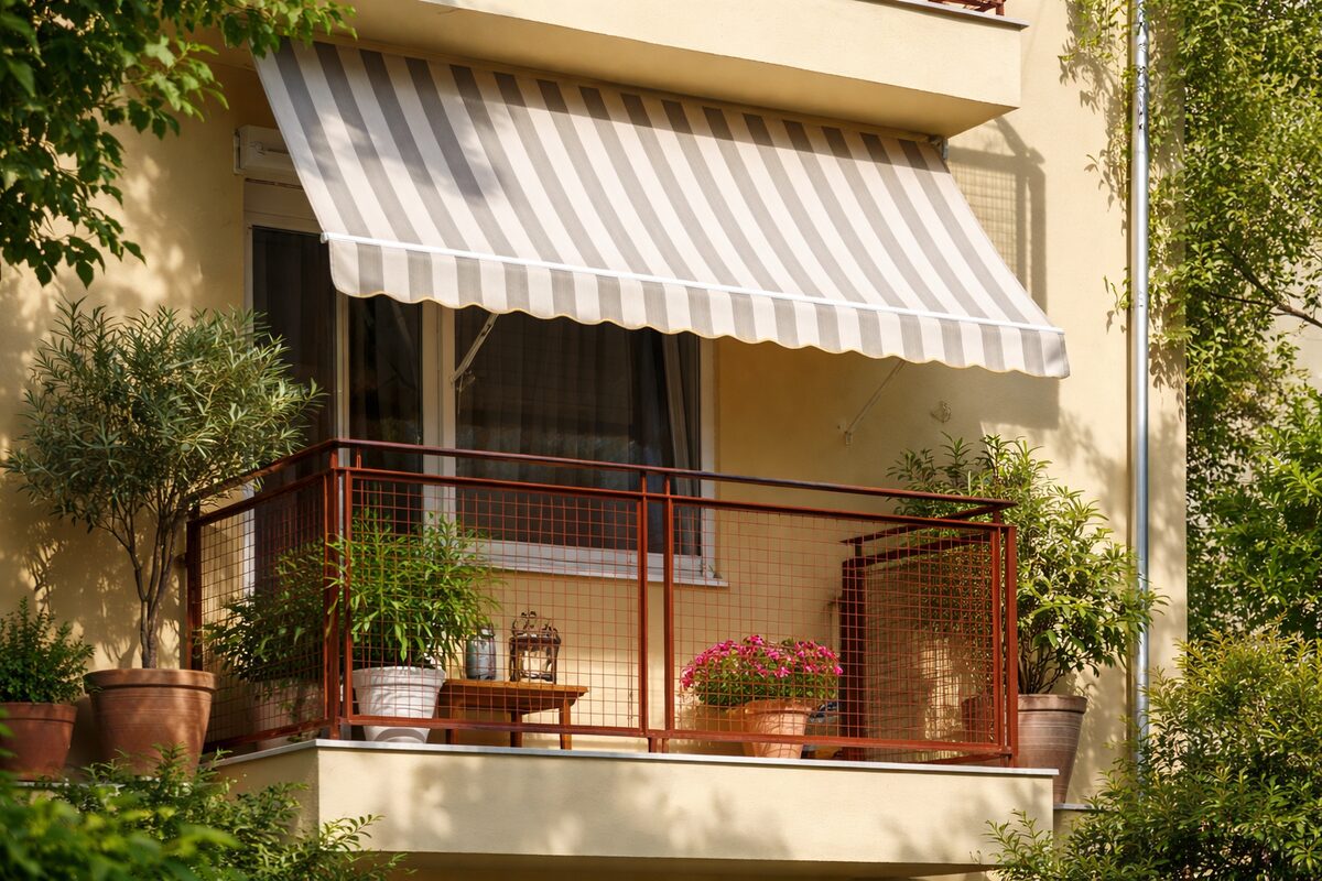 Balkon napellenző – Budapest VIII. kerület